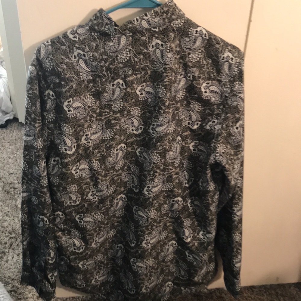 Button-Up Paisley Shirt - Picture 5 of 5